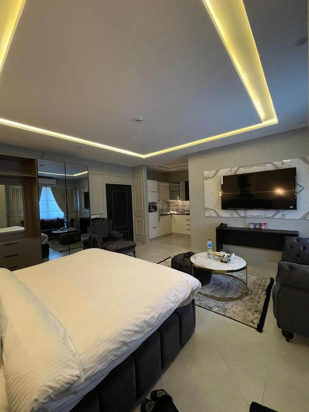 Villa Vista Исламабад Екстериор снимка