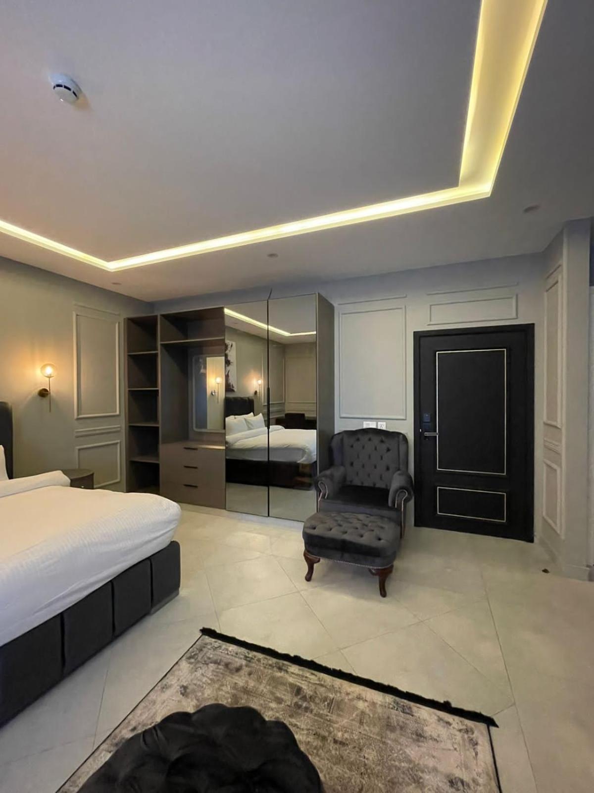 Villa Vista Исламабад Екстериор снимка